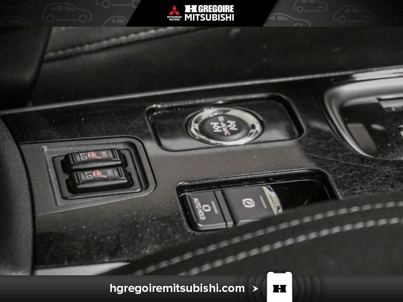 2020 Mitsubishi Outlander Grey Laval - photo #27
