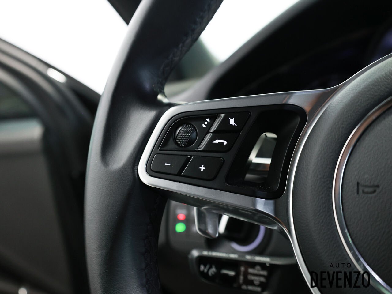Porsche Cayenne 2023 Noir Saint-Eustache - photo #13