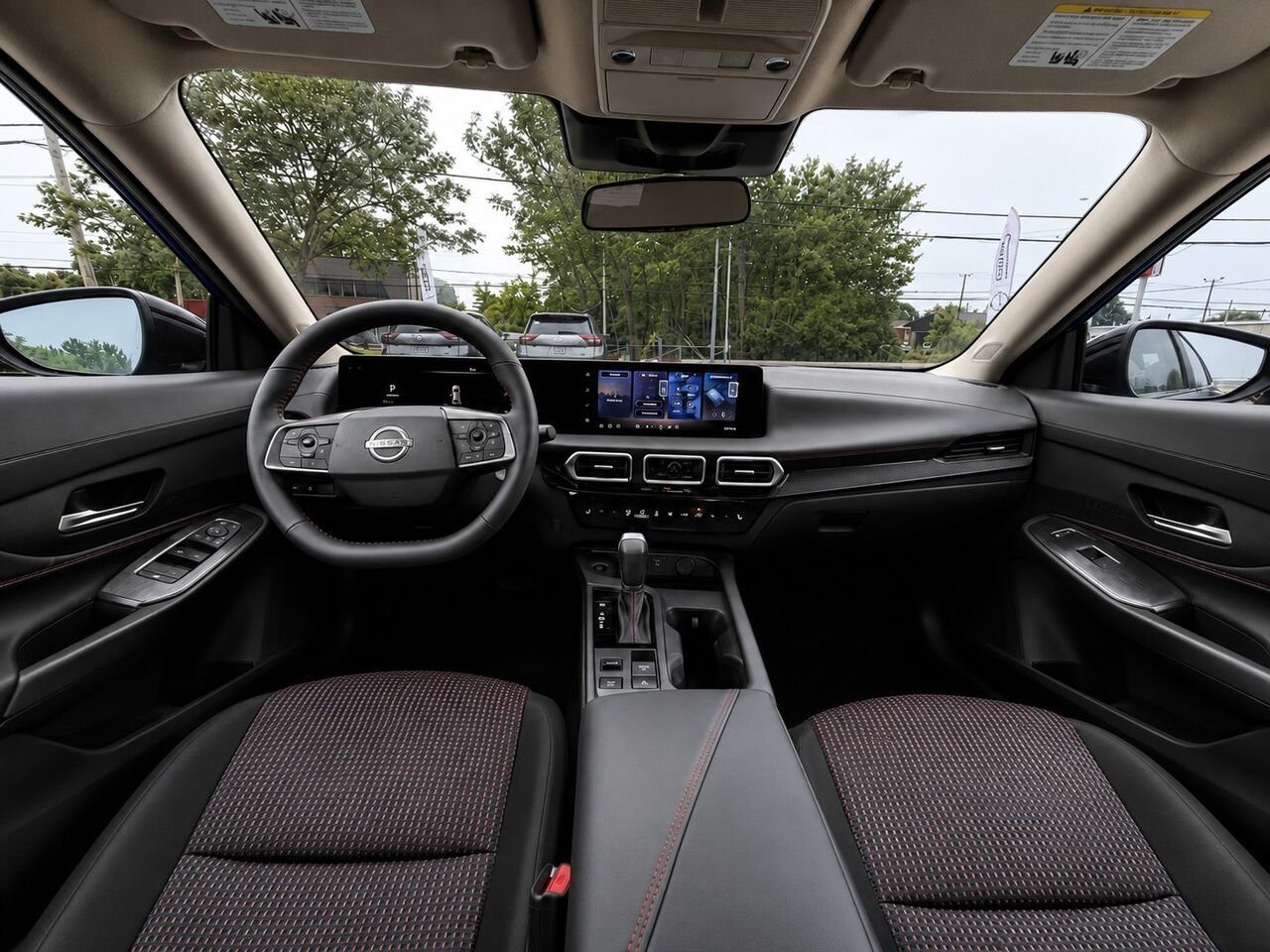 2026 NISSAN Sentra SENTRA SR Aspen White TriCoat/Super Black Châteauguay - photo #8