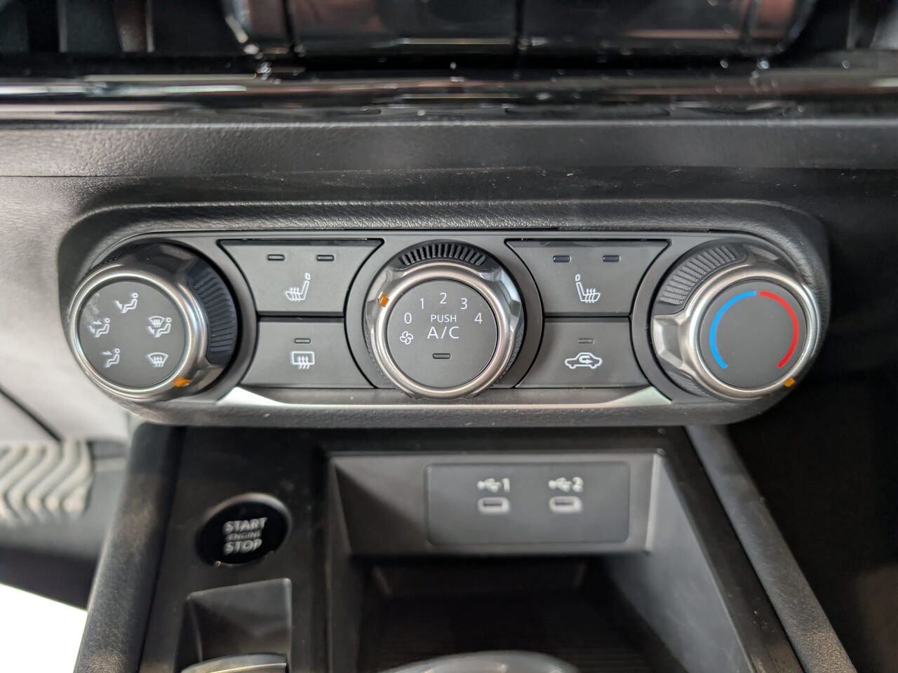 NISSAN Kicks KICKS S 2026 Gris poudre métallisé Châteauguay - photo #12