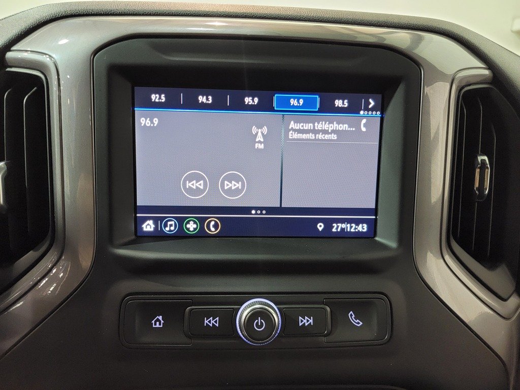 2022 Chevrolet Silverado 1500 LTD 4WD Crew Cab 157" Custom Trail Boss Black Val-David - photo #17