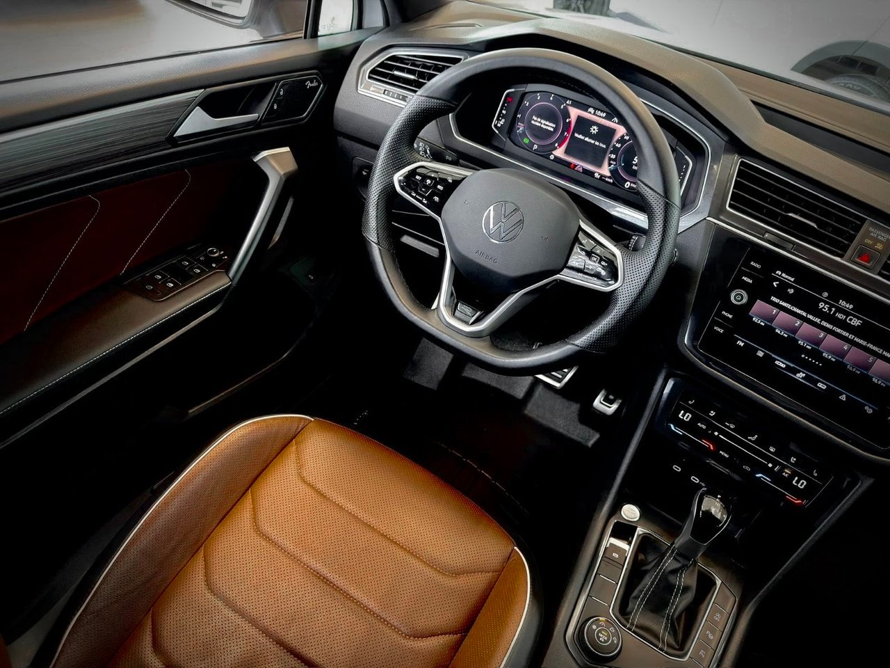 2024 Volkswagen Tiguan White Notre-Dame-des-Prairies - photo #21