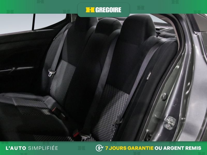Nissan Versa 2021 Gris Laval - photo #21