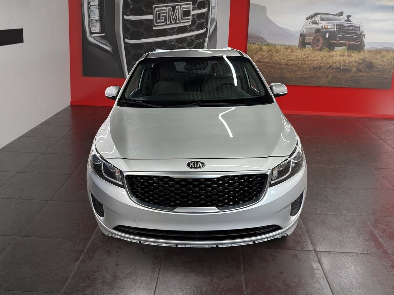 2018 KIA SEDONA LX Silver Saint-Hyacinthe - photo #1