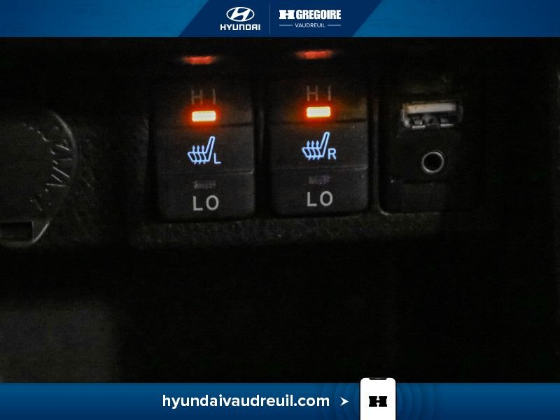 2018 Toyota Corolla Blue Laval - photo #28