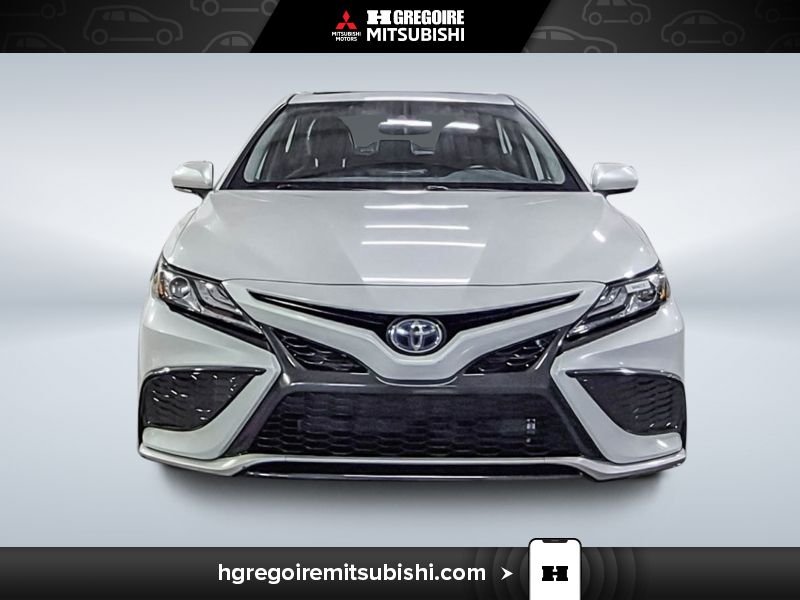 2021 Toyota Camry White Laval - photo #1