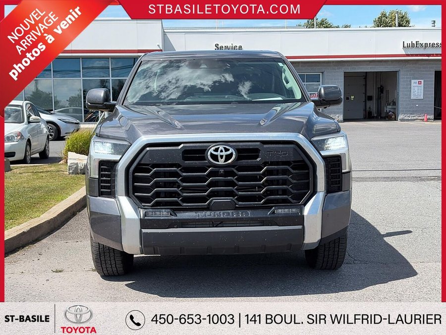 TOYOTA TUNDRA 2024 2024 Gris