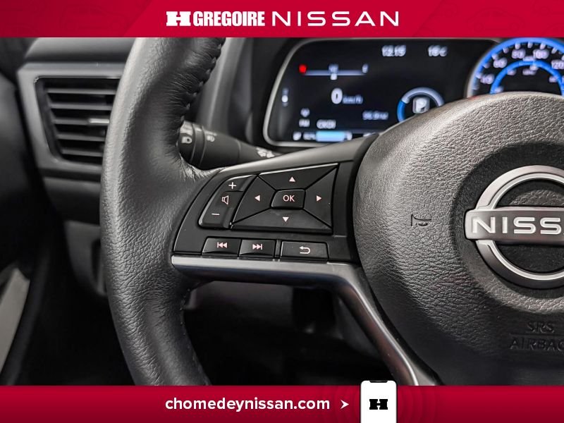 2024 Nissan Leaf Grey Blainville - photo #17