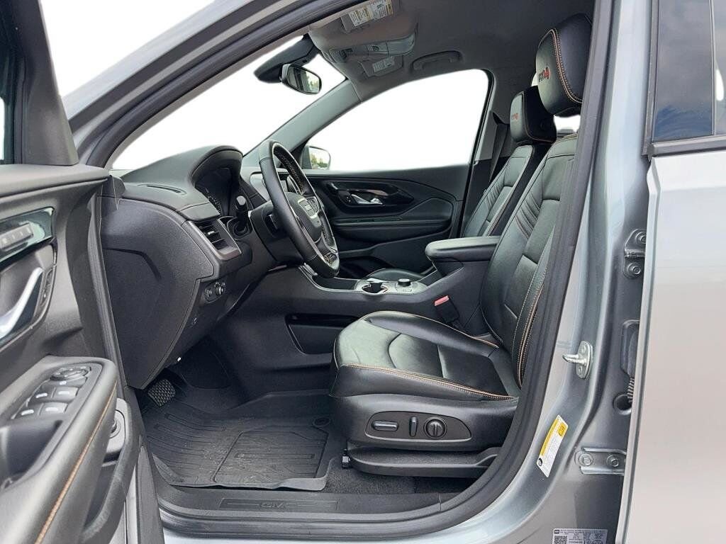 GMC Terrain NIV 3GKALYEGXPL208579 2023 Gris Baie-Comeau - photo #8