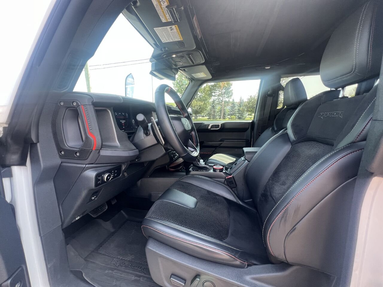 Ford Bronco 2025 Blanc Oxford Montmagny - photo #11