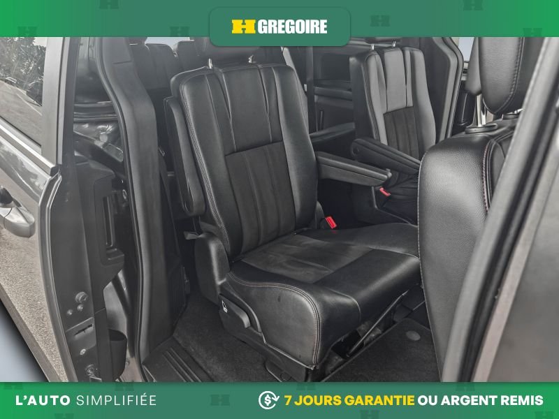 2020 Dodge GR Caravan Grey Laval - photo #23