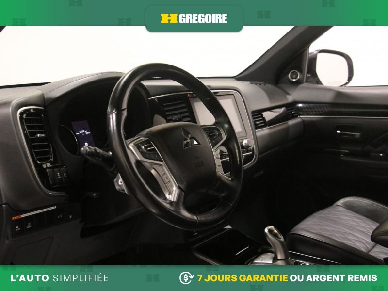 2020 Mitsubishi Outlander Plug-In Hybrid Grey Blainville - photo #11