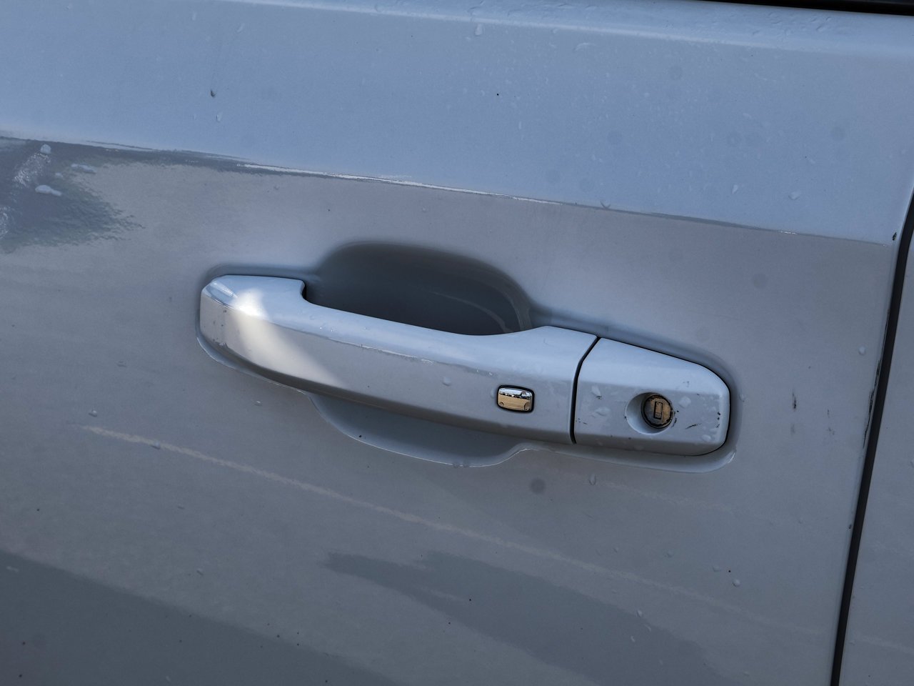 2023 Chevrolet Silverado 1500 4WD Crew Cab 147 LT White Sherwood Park - photo #11