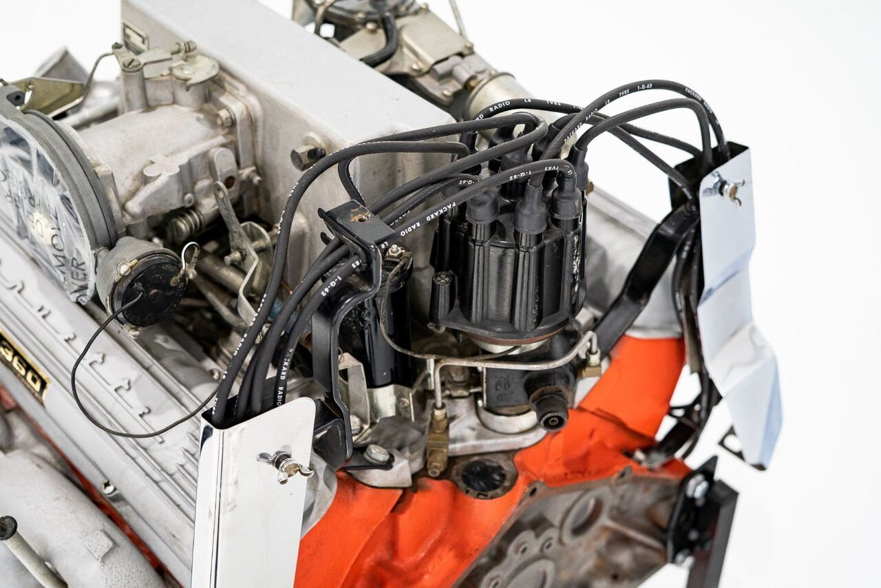 1962 Chevrolet 327/360HP PRIX EN USD | Fuelie Original Factory Motor never installed or stamped Montreal - photo #41
