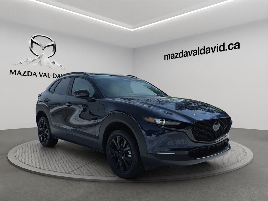 2026 Mazda CX-30 GS AWD 2.5 S Kuro AWD, Toit ouvrant, Sièges en similicuir, Barre de toit peintes. Deep Crystal Blue Mica