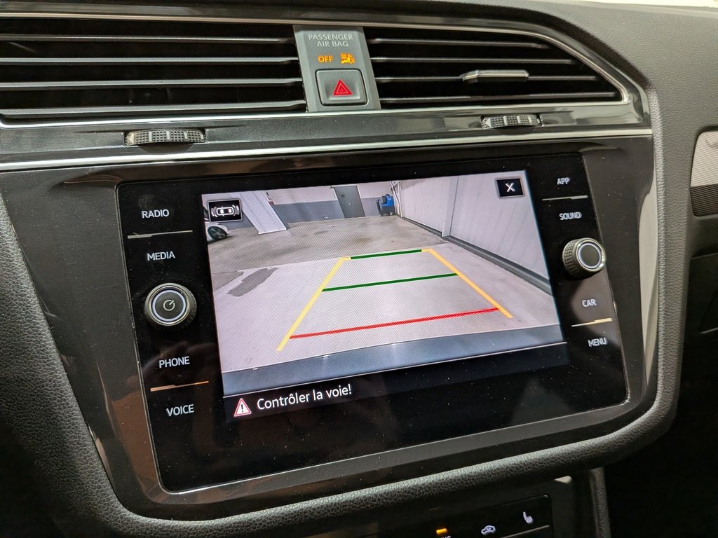Volkswagen Tiguan Comfortline 4MOTION 2024 Gris Val-David - photo #24