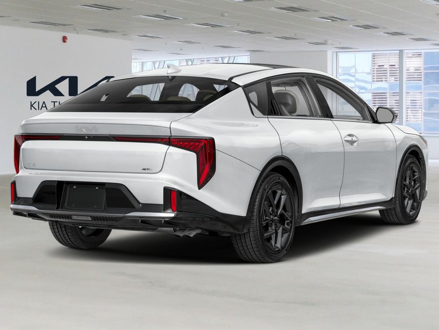 2026 Kia K4 2026 Snow White Pearl