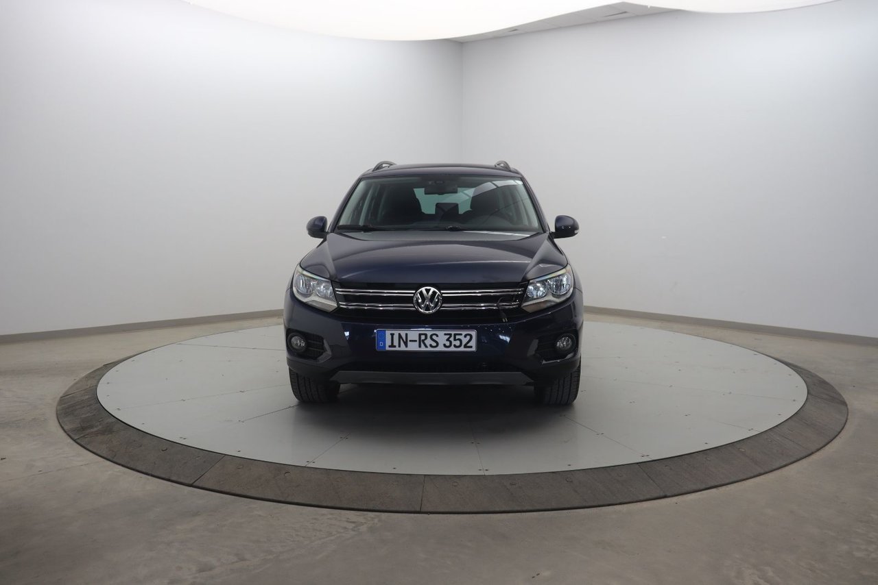 Volkswagen Tiguan NIV WVGNV7AX5HK016430 2017 Bleu Baie-Comeau - photo #1