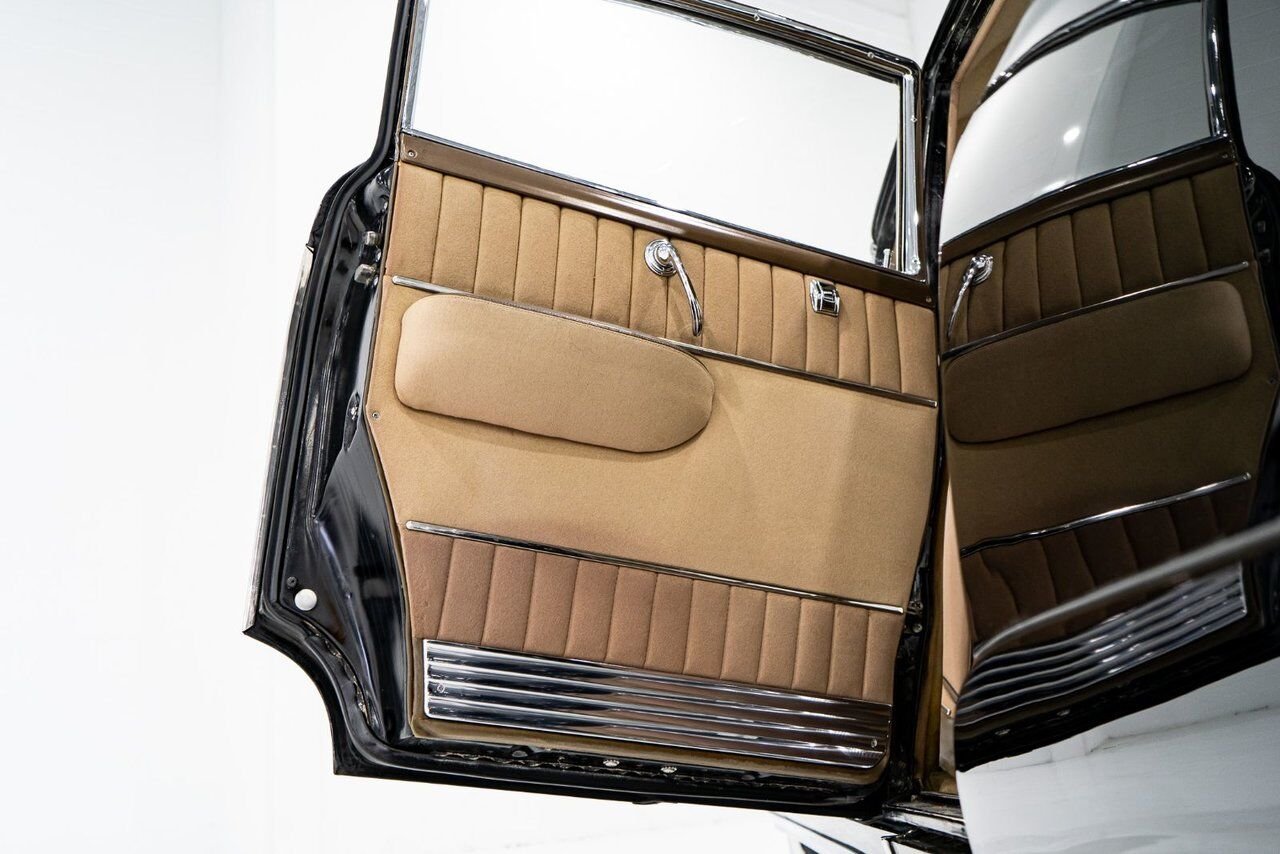 1951 Cadillac Fleetwood Unrestored factory black paint **PRICE IN USD** Black Montreal - photo #53