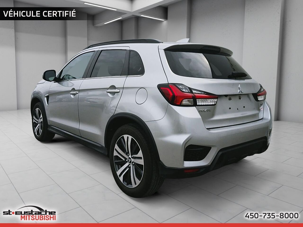 2023 Mitsubishi RVR Silver Saint-Eustache - photo #4