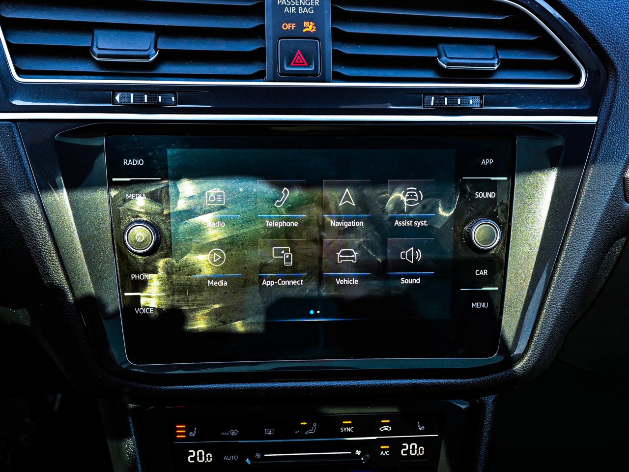 2024 Volkswagen Tiguan Comfortline R-Line Black Edition 4MOTION Red Sherwood Park - photo #24