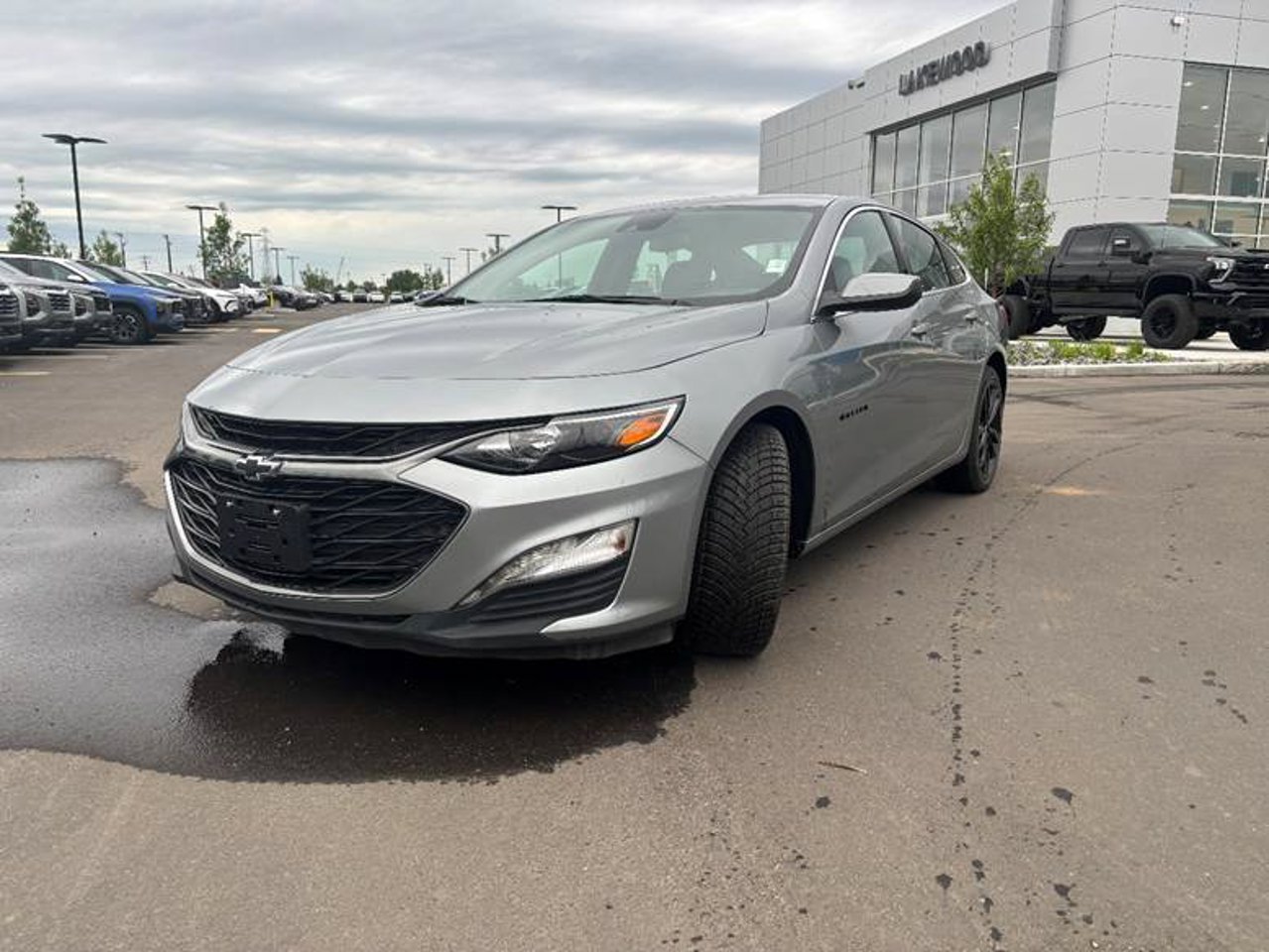 2024 Chevrolet Malibu 4dr Sdn 1LT Grey Sherwood Park - photo #2