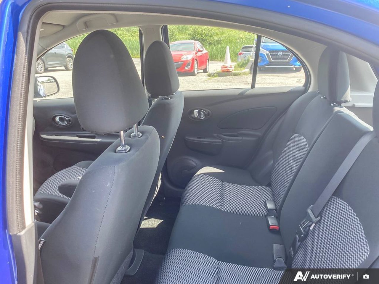 Nissan Micra 3N1CK3CP0HL259090 2017 Bleu Mirabel - photo #25
