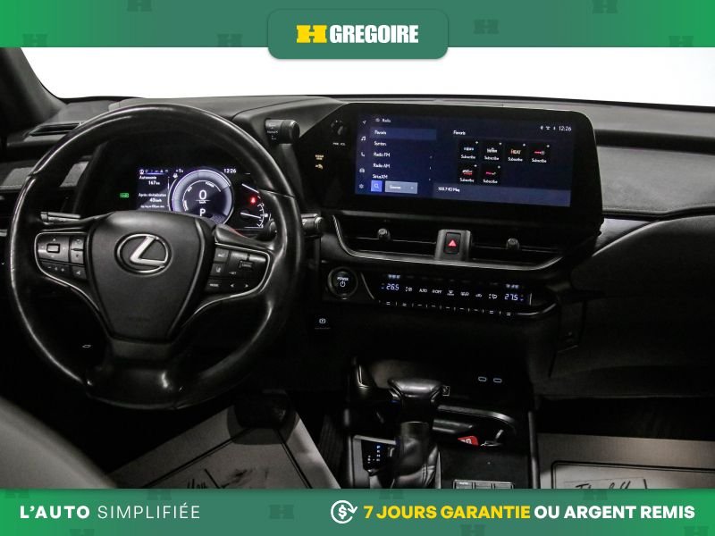 2023 Lexus UX Black Blainville - photo #17