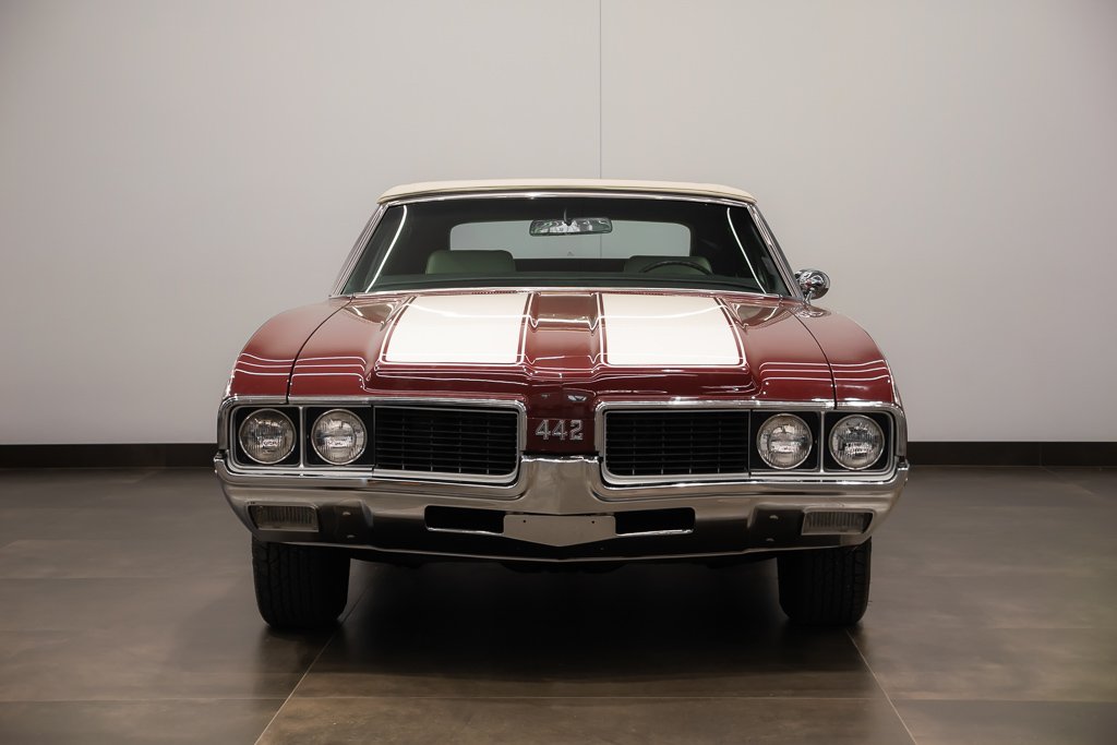 1969 Oldsmobile 442 Red Montreal - photo #1
