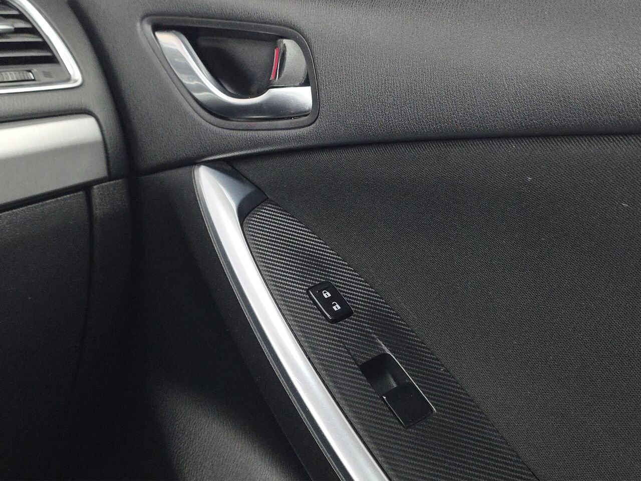 2016 Mazda CX-5 Traction intégrale, 4 portes, boîte automatique, GS, Toit ouvrant, commande audio au volant, Blue Val-David - photo #16