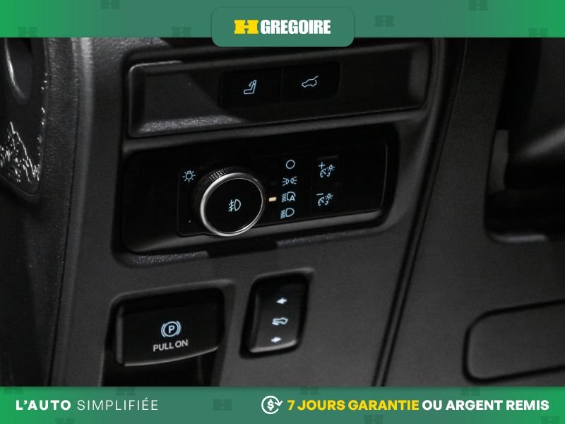 Ford Expedition 2024 Noir Blainville - photo #18
