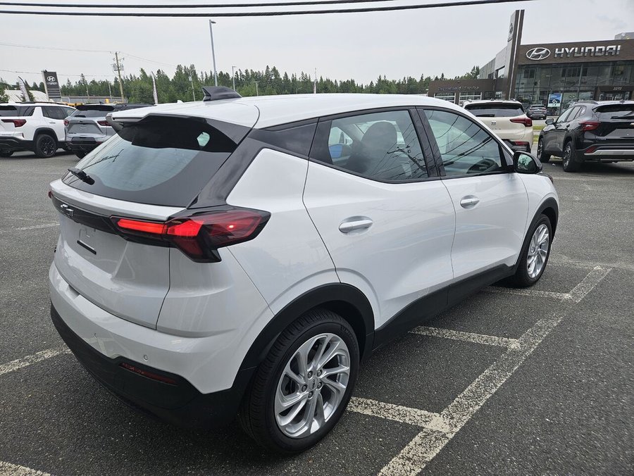 Chevrolet Bolt 2027 2027 Blanc sommet