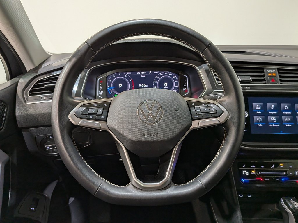 Volkswagen Tiguan Comfortline 4MOTION 2024 Gris Val-David - photo #14