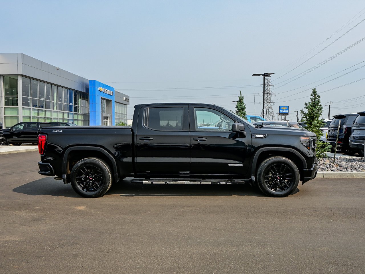 2024 GMC Sierra 1500 4WD Crew Cab 147 Elevation Black Sherwood Park - photo #14