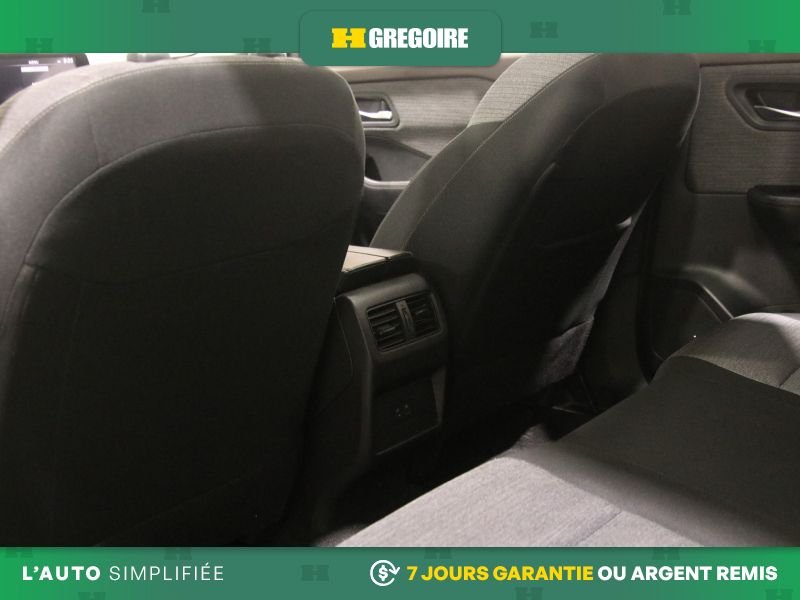 2023 Nissan Rogue Grey Blainville - photo #24
