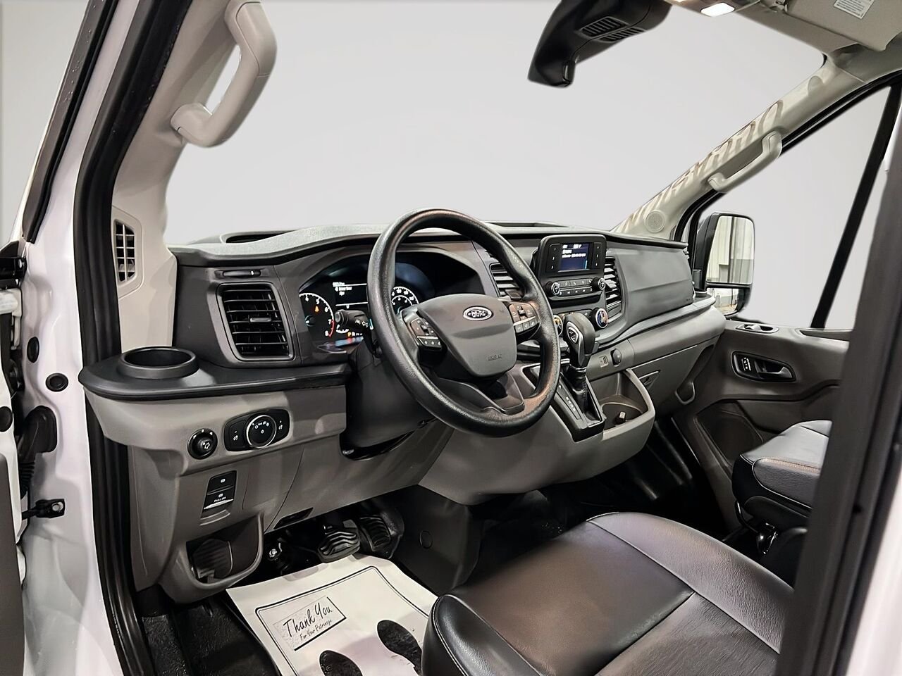 2024 Ford Transit T-250 PA toit moyen 148 po White Québec - photo #9
