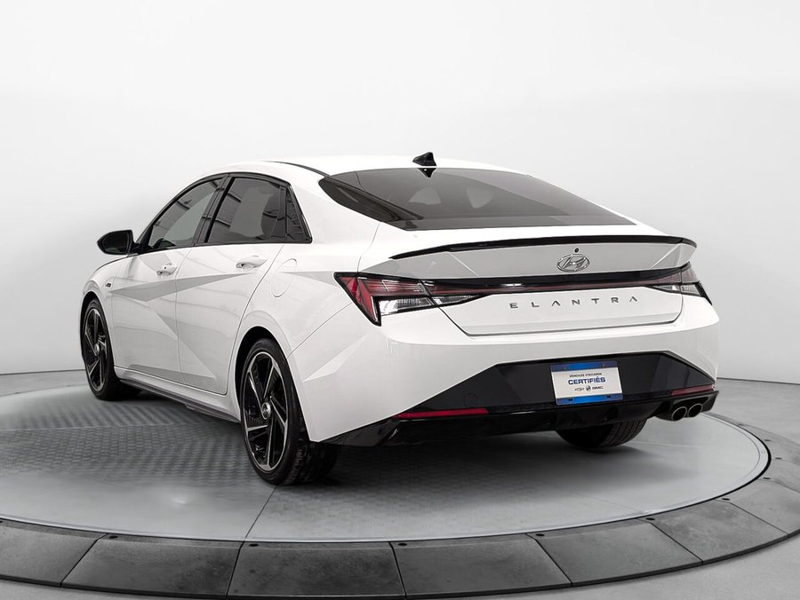 Hyundai ELANTRA Sedan N Line 1.6L Turbo Système de Son Bose 2021 Blanc
