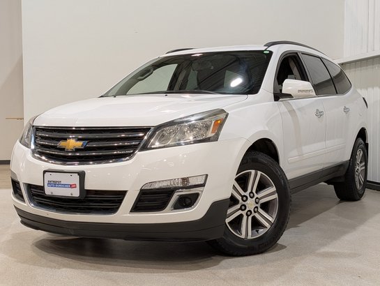 2017 Chevrolet Traverse White