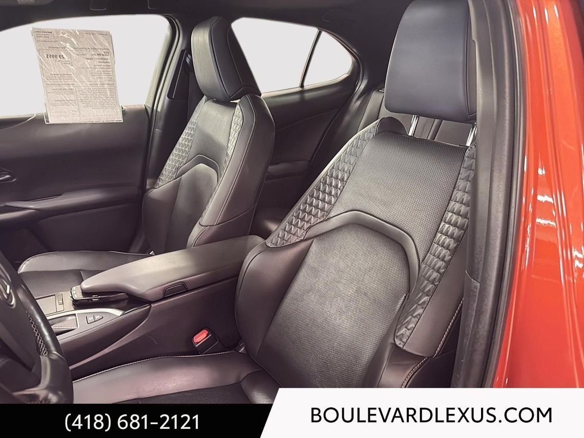 2020 Lexus UX Orange Quebec - photo #28