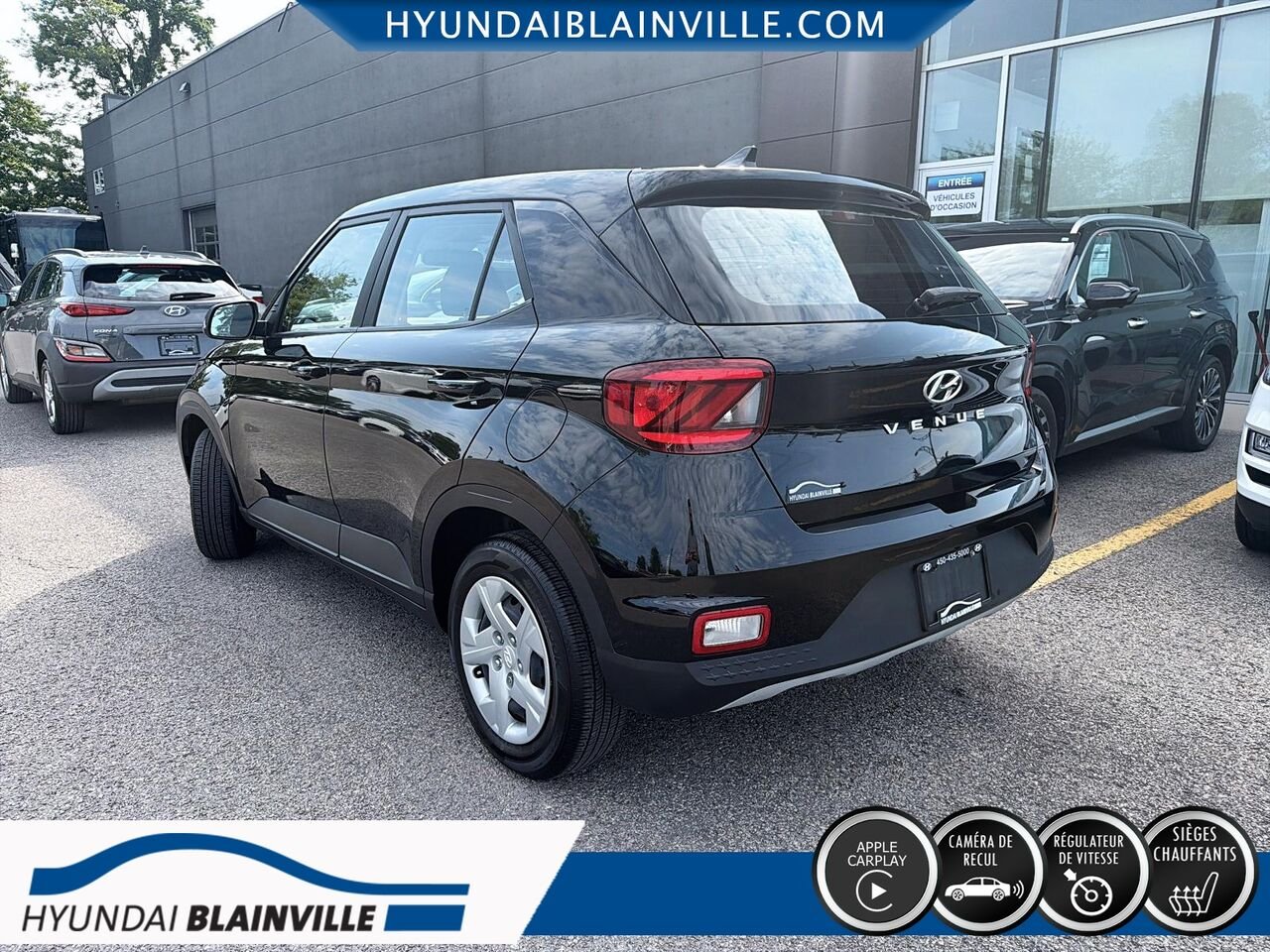 Hyundai Venue 2022 Noir Blainville - photo #5