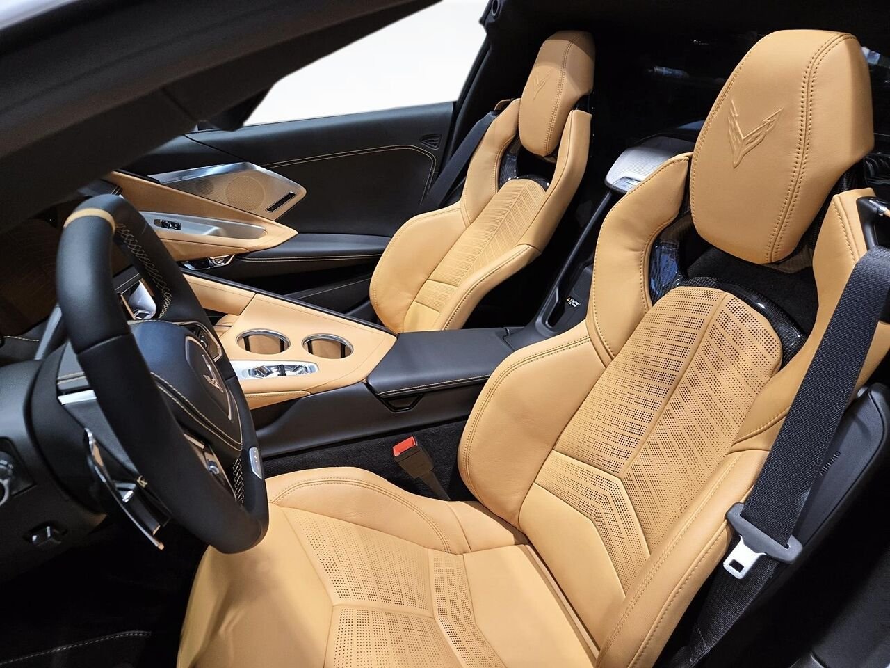 2026 Chevrolet Corvette Z06 coupé 2 portes avec 2LZ White Saint-Hyacinthe - photo #7
