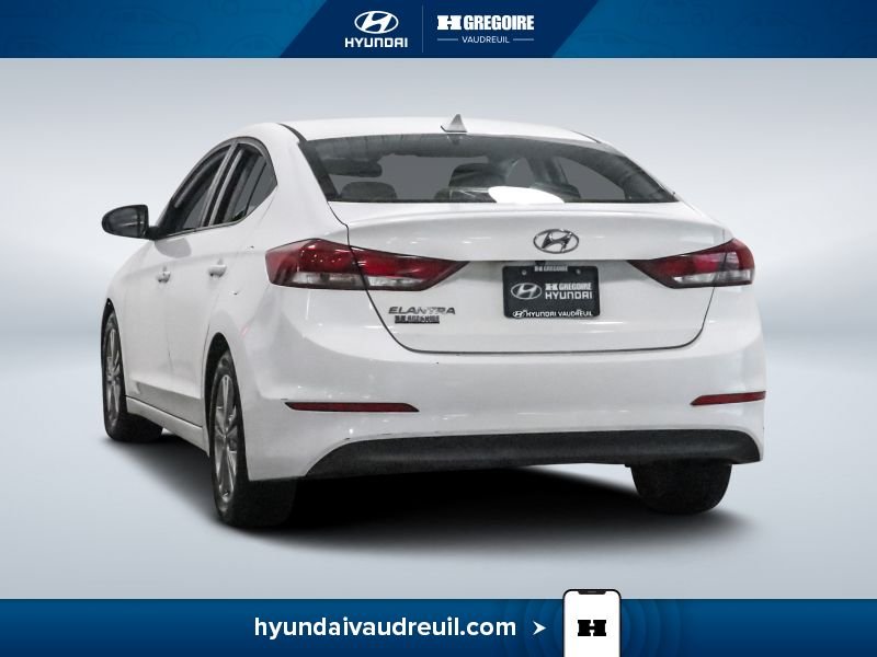 Hyundai Elantra 2017 Blanc Saint-Eustache - photo #7