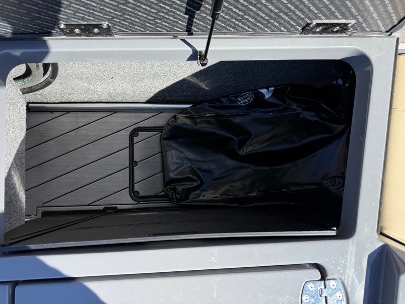 2023 SUPER NAUTIQUE GS22 Beige Ste-Agathe des Monts - photo #16