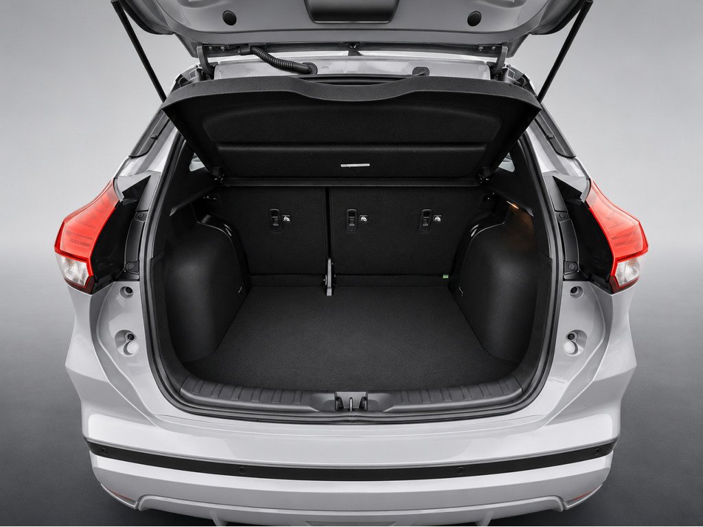 2024 Nissan Kicks Grey Saint-Basile-le-Grand - photo #16
