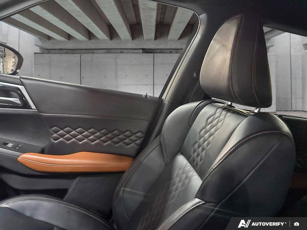 2024 Mitsubishi Outlander 2601528A | GT Premium gray Edmonton - photo #18