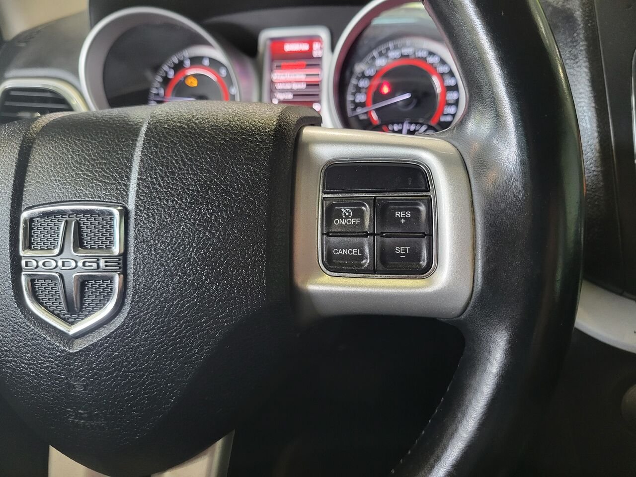 2015 Dodge Journey Black  - photo #18