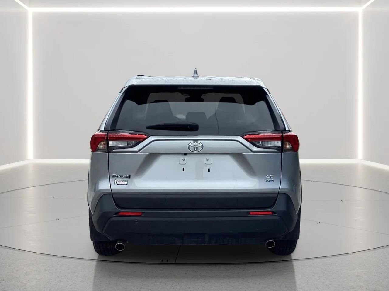 TOYOTA RAV4 LE AWD 2024 Argent Gatineau - photo #3