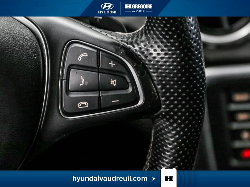 2016 Mercedes Benz GLA Black Blainville - photo #22