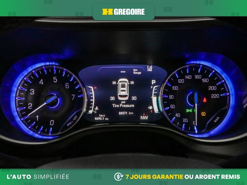 Chrysler Pacifica 2023 Gris Saint-Eustache - photo #17