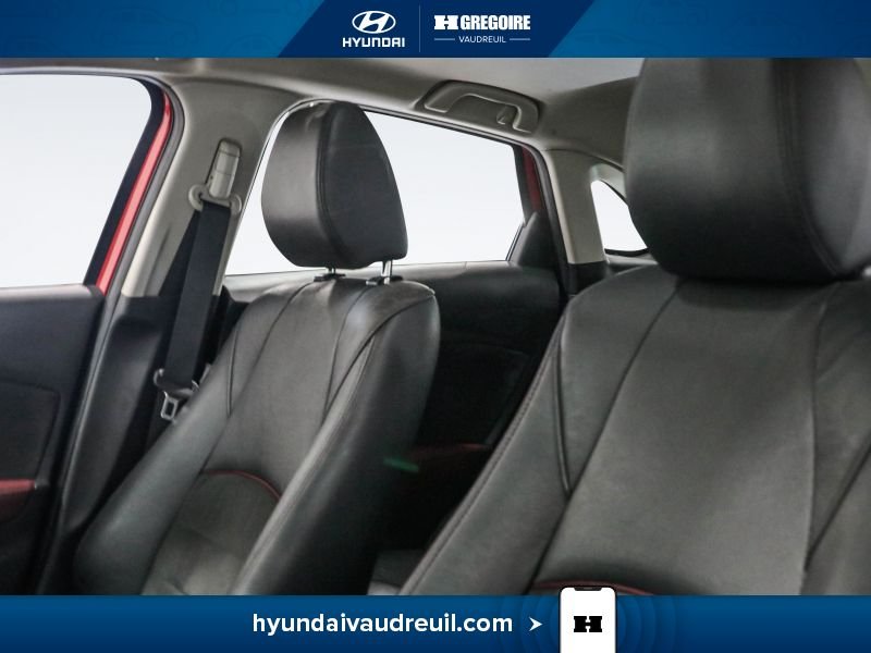 2016 Mazda CX-3 Red Saint-Eustache - photo #13